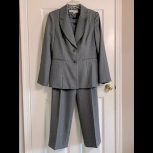 2 pc. Gray Versai Business Suit